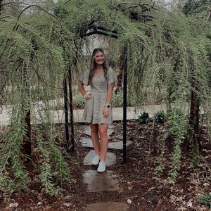 Meet your Posher, Savannah